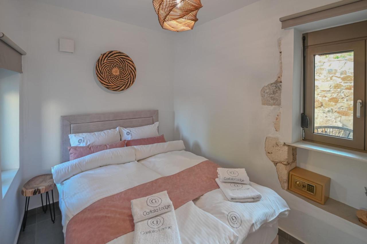 Villa Garifalia With Sauna & Hydromassage Chrissi Akti Chania Exterior foto