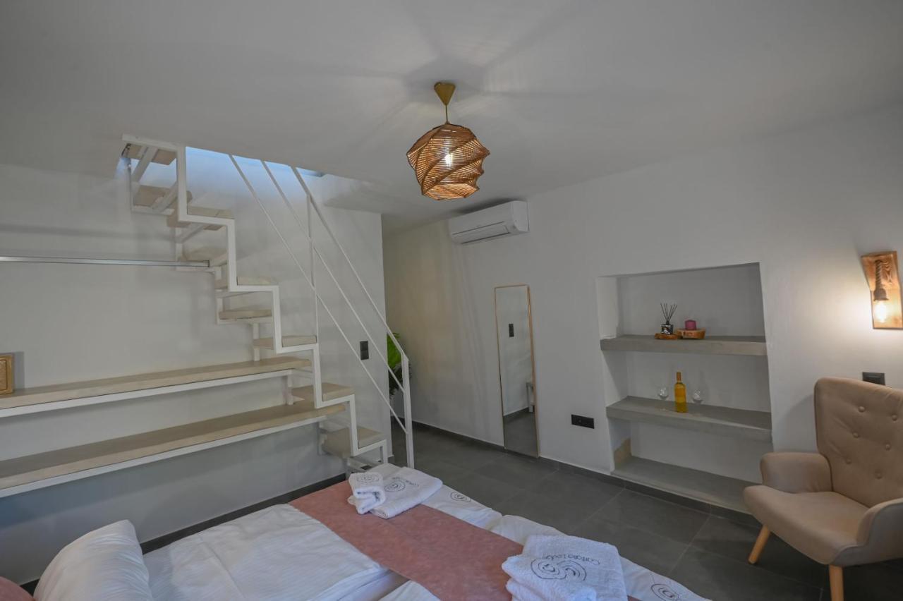 Villa Garifalia With Sauna & Hydromassage Chrissi Akti Chania Exterior foto